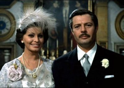 Sophia Loren in Matrimonio all'italiana con Parrucca Rocchetti