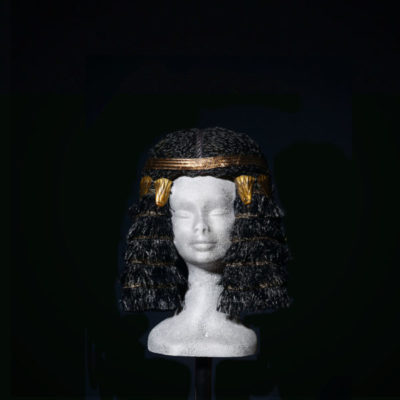 Parrucca Egitto con fascia e decorazioni dorate