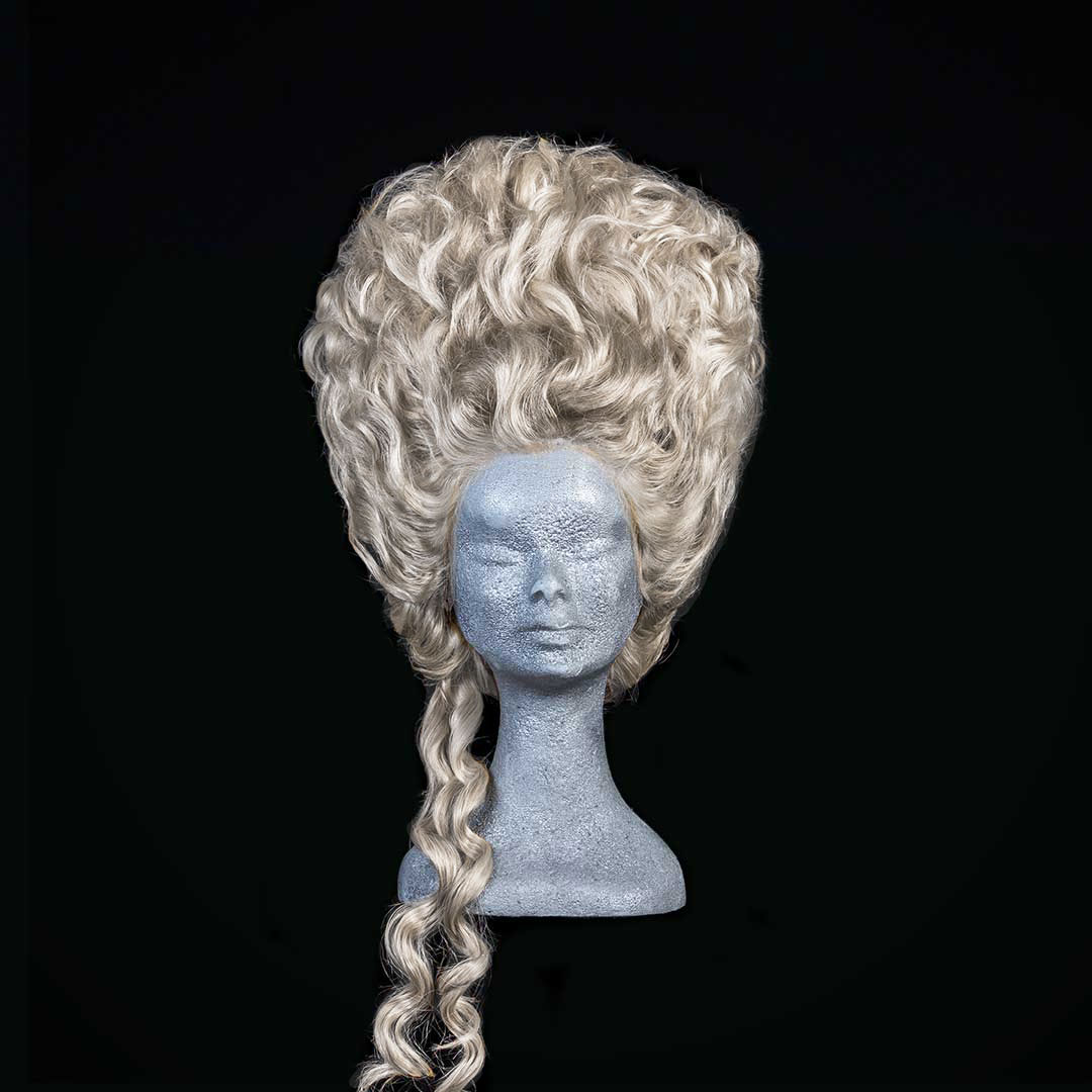 Parrucca '700 stile Marie Antoinette realizzata da Rocchetti