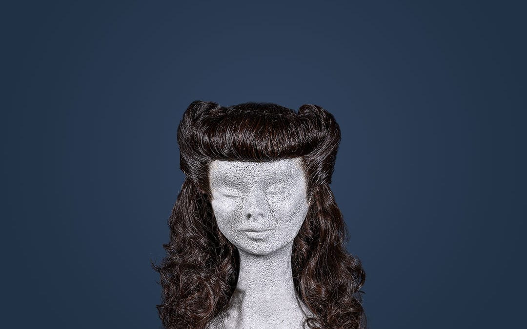 Parrucca con grandi boccoli