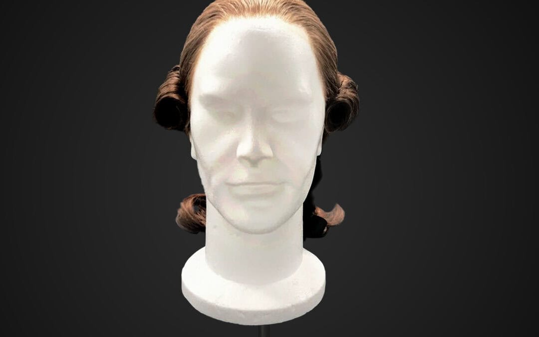 Parrucca castana con codino