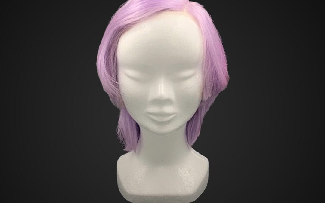 Parrucca viola taglio scalato